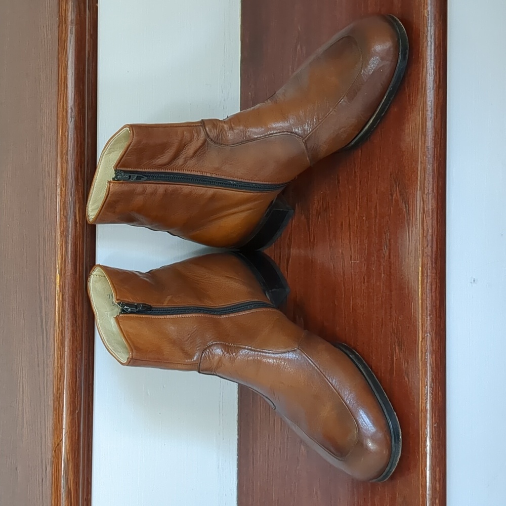 VINTAGE MEN'S "FREEMAN" BROWN LEATHER ANKLE BOOTS SIZE 7 1/2